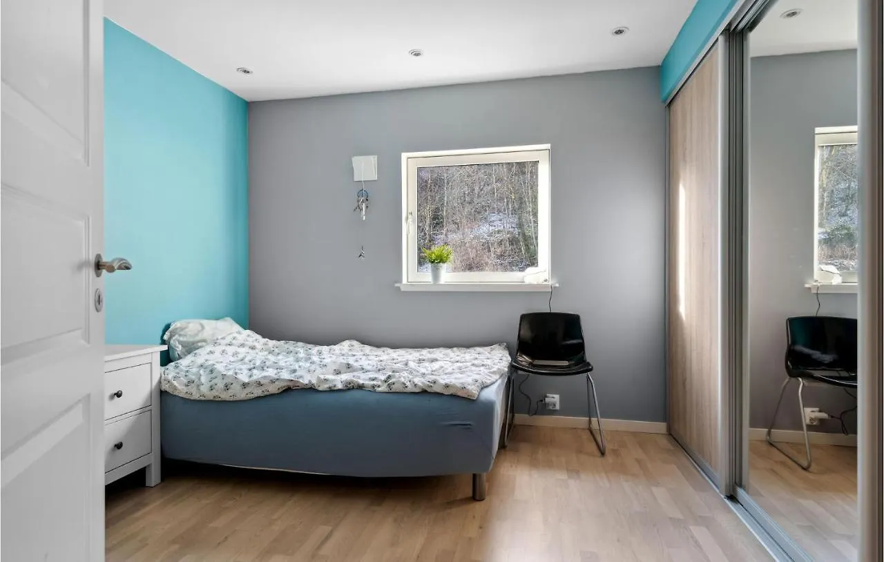 3 Bedroom Awesome Apartment In Nesttun 卑爾根
